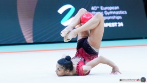 raffaeli sofia ita sfe06044 copia simone ferraro ph